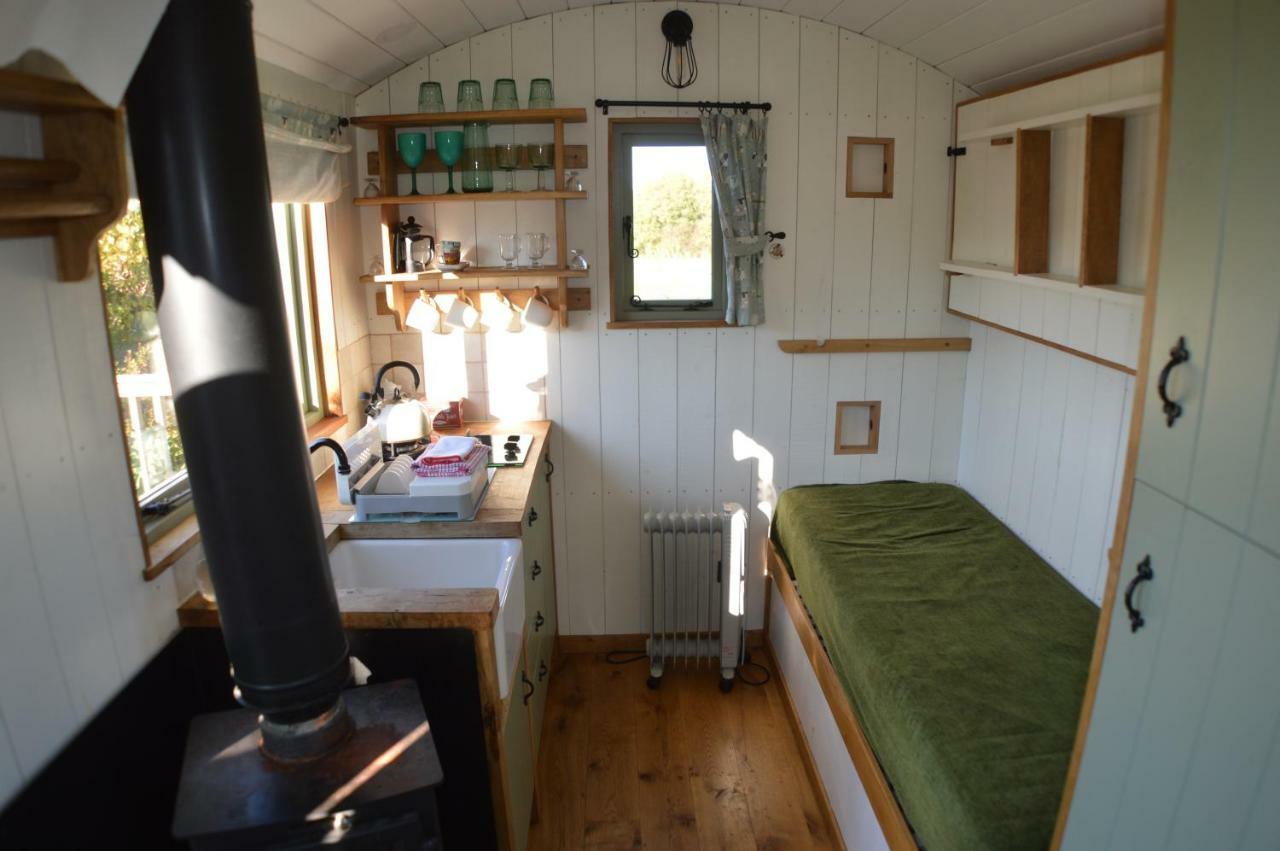Rose Shepherds Hut Badlesmere Eksteriør billede