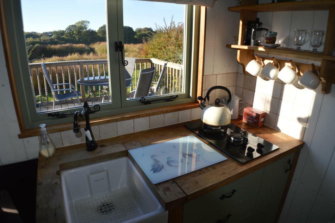 Rose Shepherds Hut Badlesmere Eksteriør billede